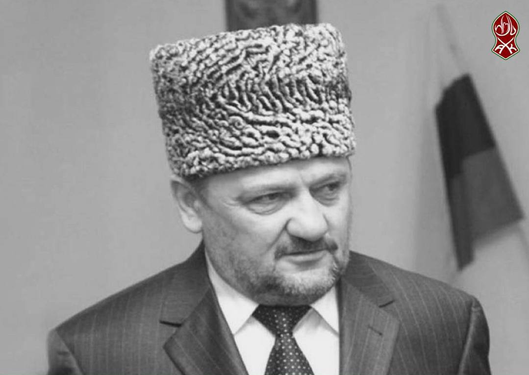 Мэрия Грозного объявила конкурс стихотворений, посвященный памяти Ахмата-Хаджи Кадырова