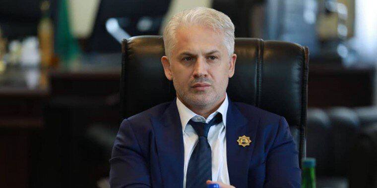 Муслим Хучиев призвал запретить в российских школах теорию эволюции Дарвина