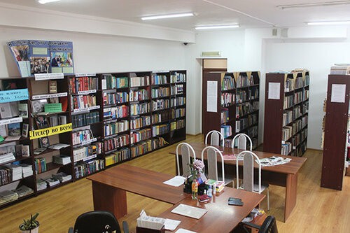 Центральная библиотека г. Шали пополнилась книгами для слабовидящих