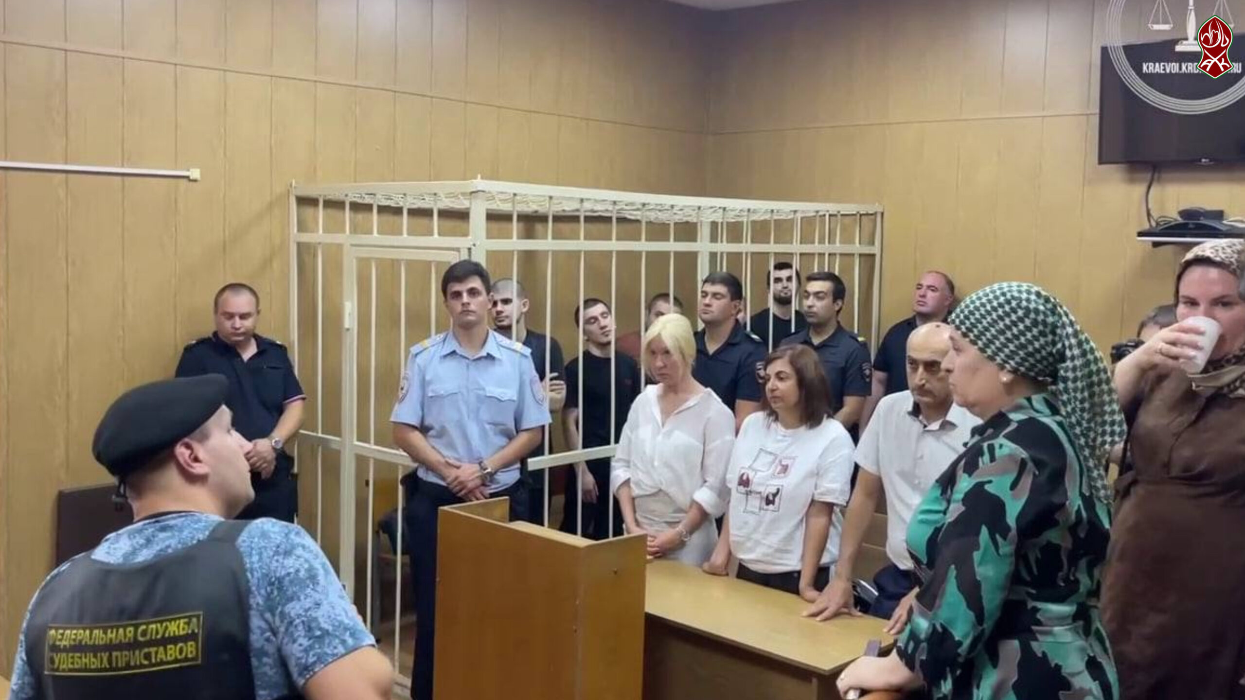 По делу об антисемитских погромах в аэропорту Махачкалы в суды передано уже 27 уголовных дел