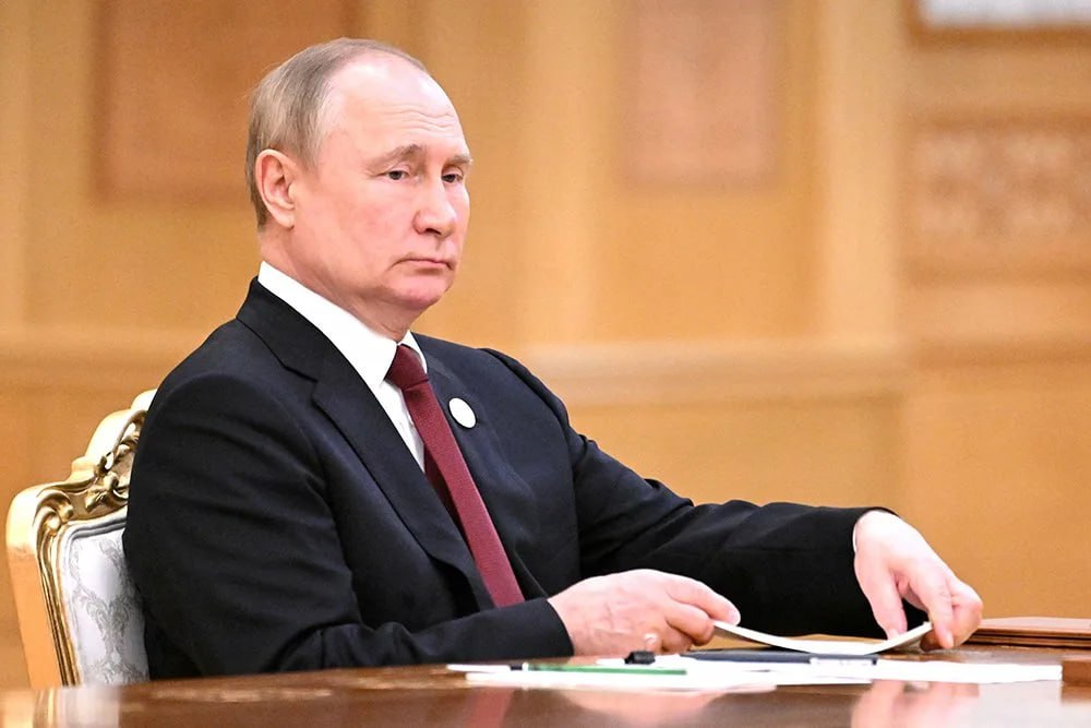 Владимир Путин поздравил коллектив музея ЧР со 100-летием