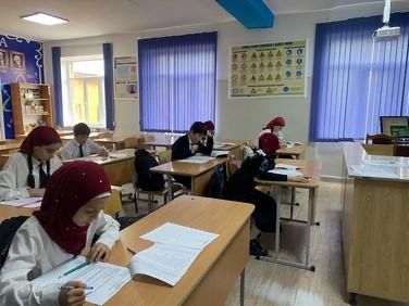 В школе №11 Грозного прошел этап Всероссийской олимпиады школьников по физике на платформе «Сириус»