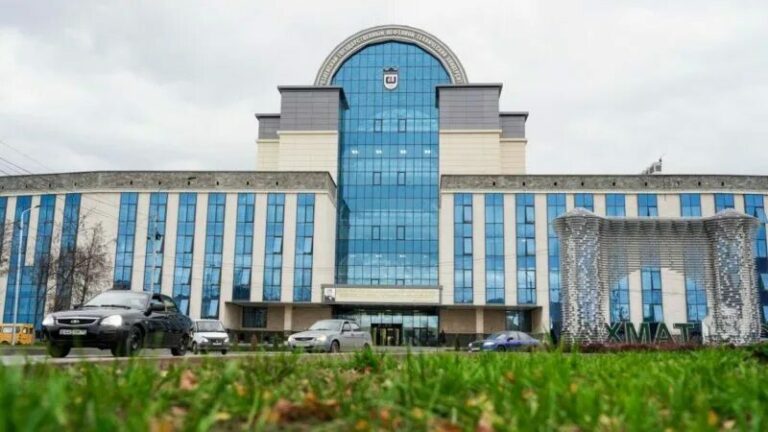 ГГНТУ им. Миллионщикова помогает школьникам погрузиться в IT-сферу