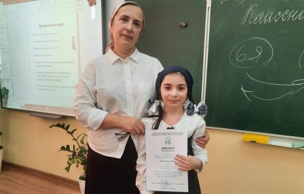Ученики учреждения дополнительного образования «Эколого-биологическая станция г.Шали» приняли участие в конкурсе «#ВместеЯрче»
