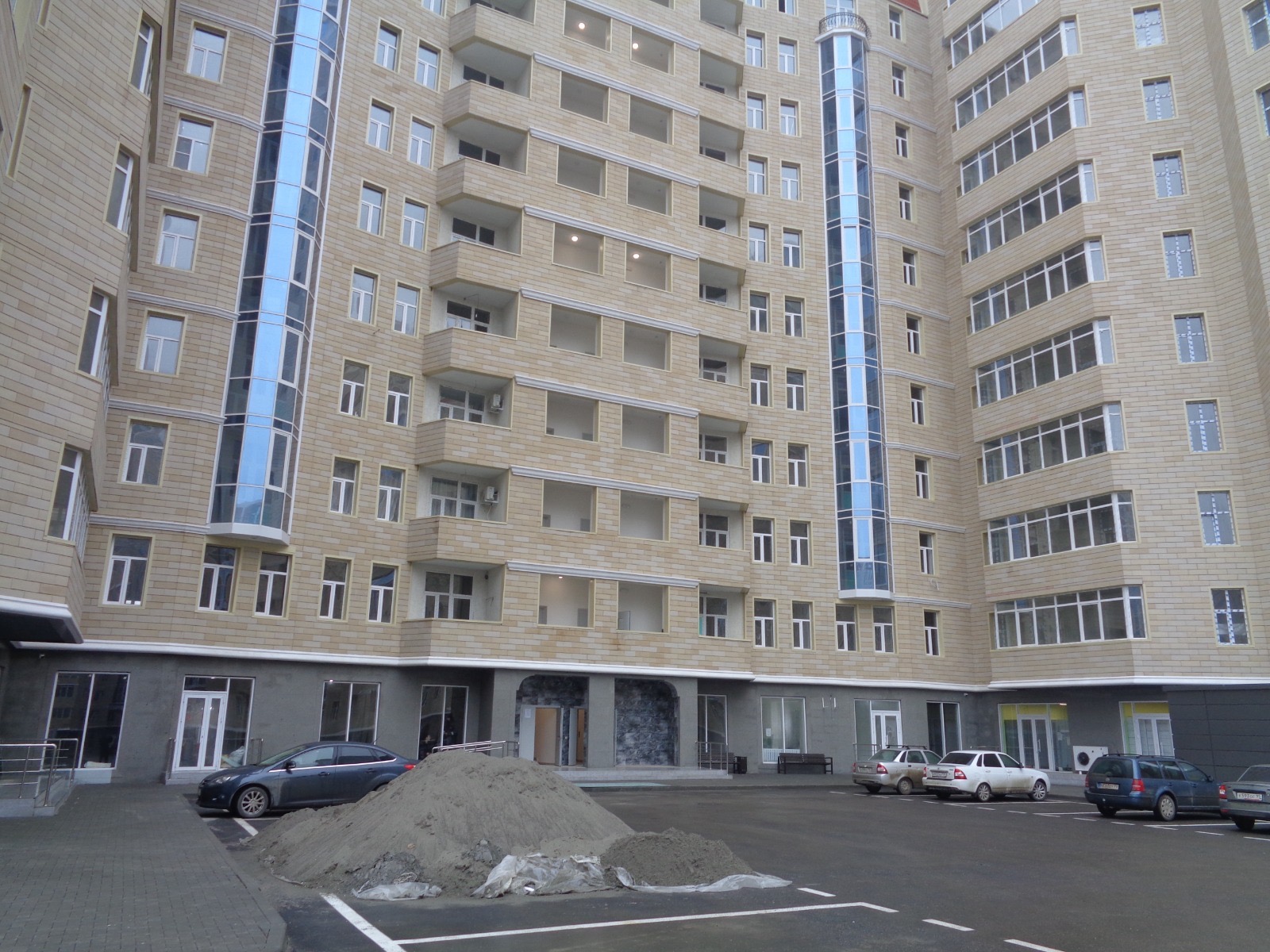 В рамках реализации мероприятий национального проекта «Производительность труда», заместитель министра экономического и территориального развития Чеченской Республики А-Р.Ш. Жамалдаев посетил объект капитального строительства