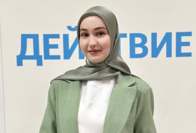Две чеченские студентки удостоены стипендий Президента и Правительства страны
