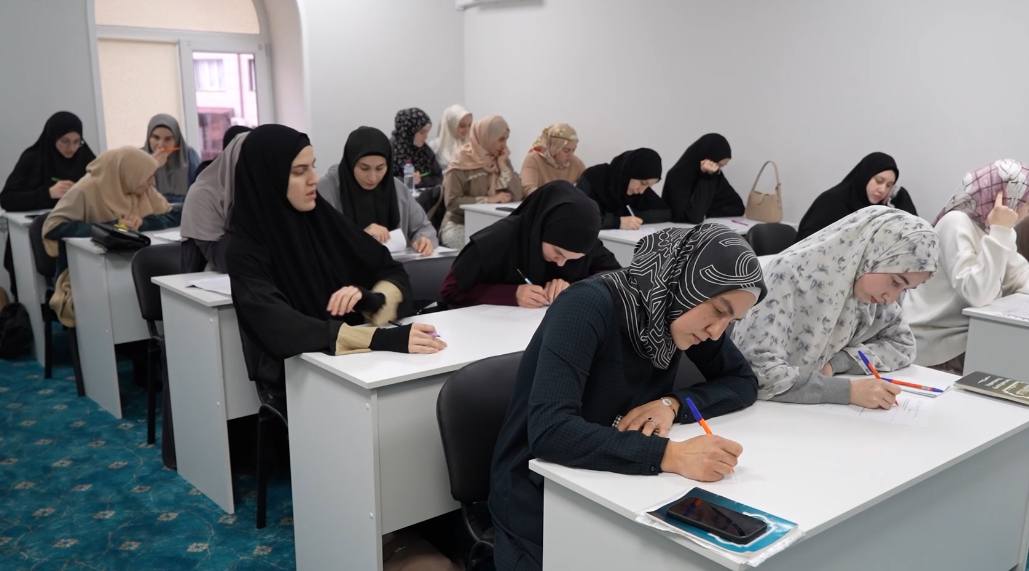 140 преподавателей Корана прошли аттестацию в Грозном