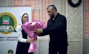 В Грозном наградили победителей республиканских соревнований по настольному теннису