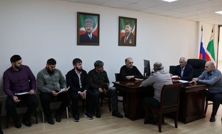 В Минавтодоре Чеченской Республики обсудили реализацию нацпроекта «Инфраструктура для жизни»