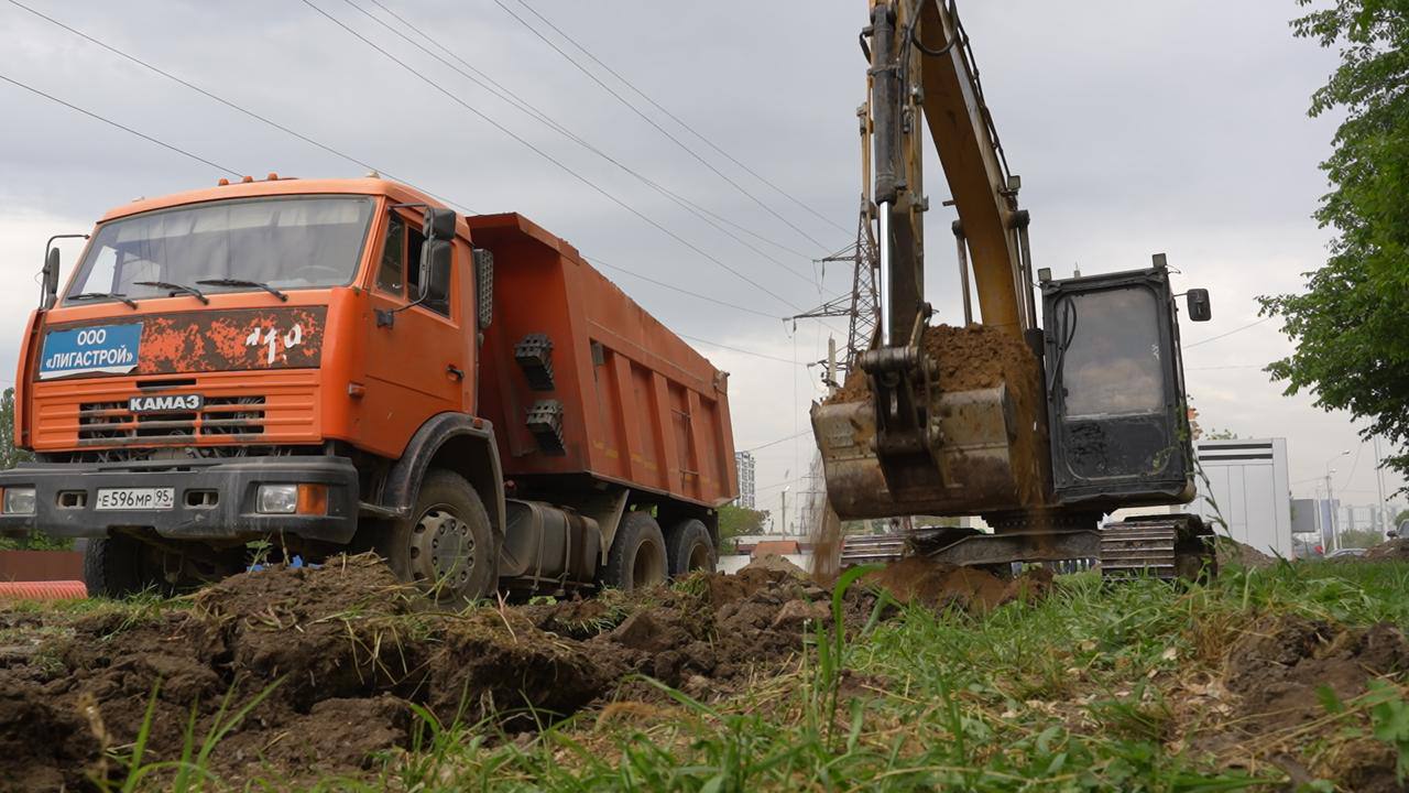 На Старопромысловском шоссе в Грозном начато устройство инженерных коммуникаций