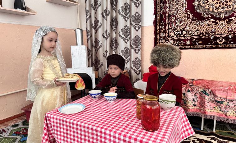 В Серноводском районе прошел конкурс юных чтецов ко Дню чеченского языка
