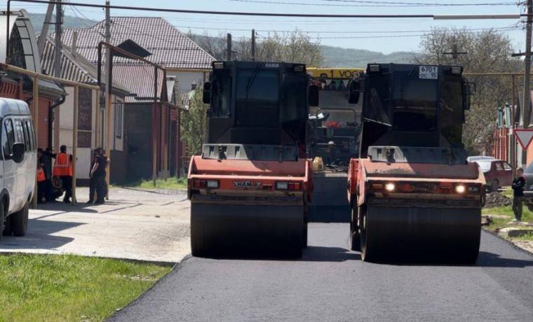 В Гудермесе завершено асфальтирование 15 км дорог