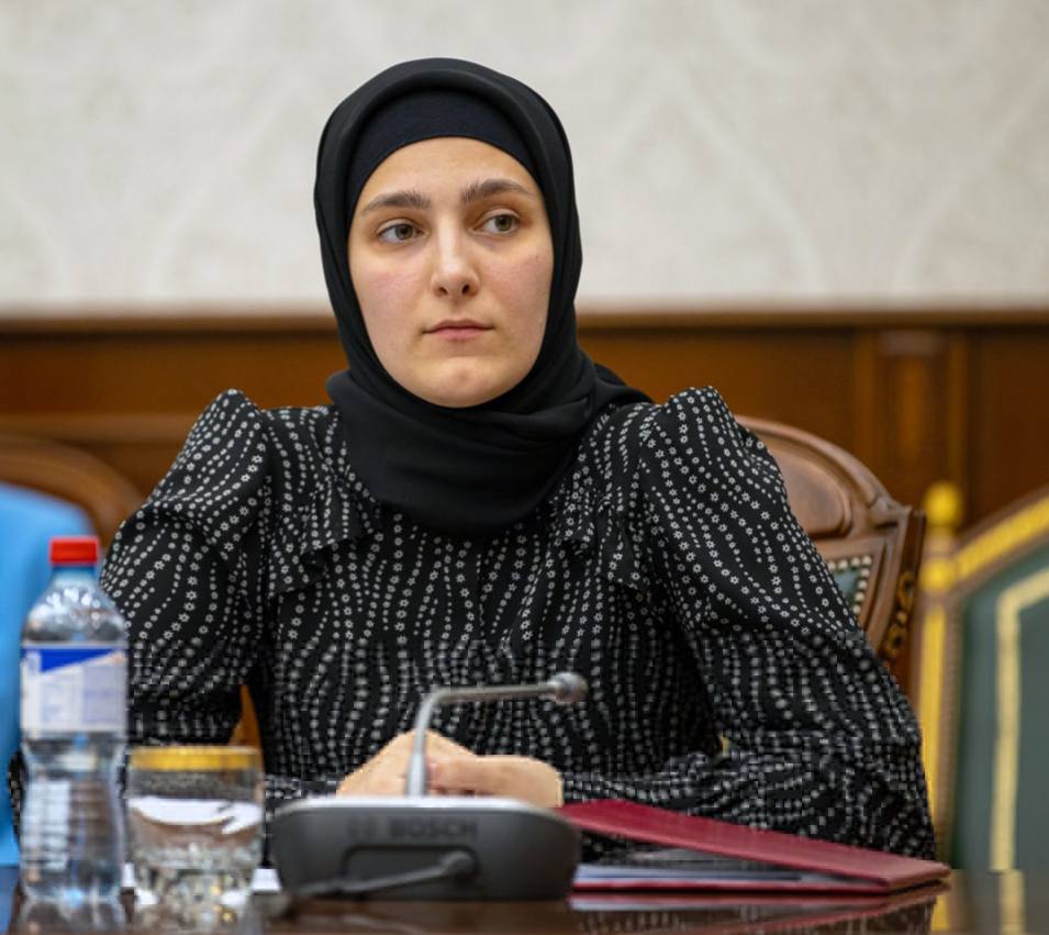 Айшат Кадырова призвала владельцев бизнеса следить за уровнем сервиса
