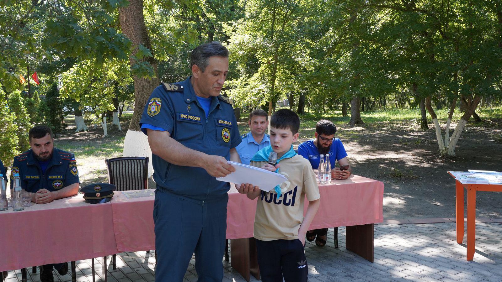 В Чечне прошла акция «Мои безопасные каникулы»