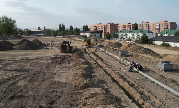 В Грозном по улице Римского-Корсакова продолжается строительство нового парка