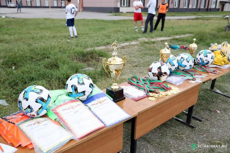 В чеченском городе Аргуне прошел футбольный фестиваль для школьников