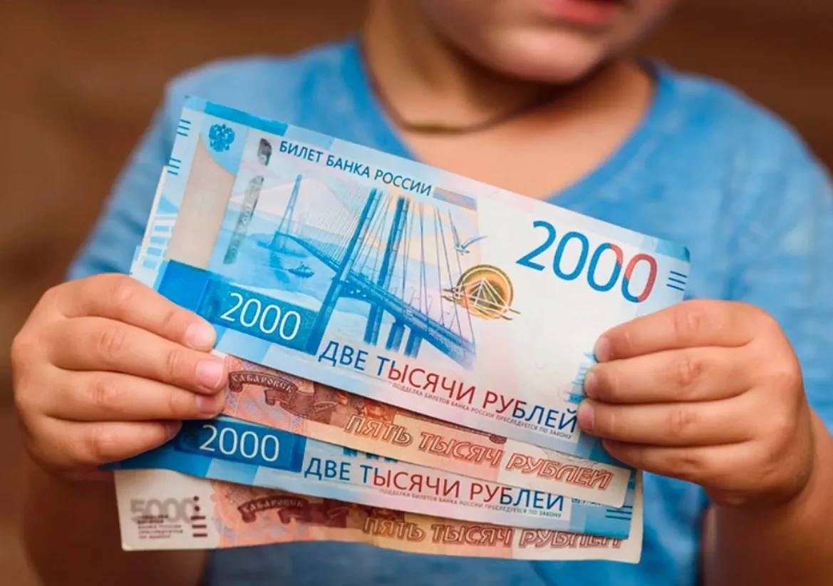 В России повысят выплаты работодателей до миллиона при рождении ребенка