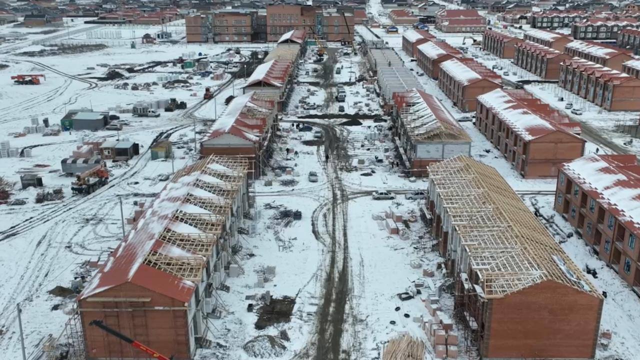 В Висаитовском районе Грозного возводят таунхаусы, религиозные объекты и зоны отдыха