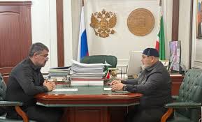В Минстрое Чеченской Республики обсудили развитие строительной отрасли Шаройского района