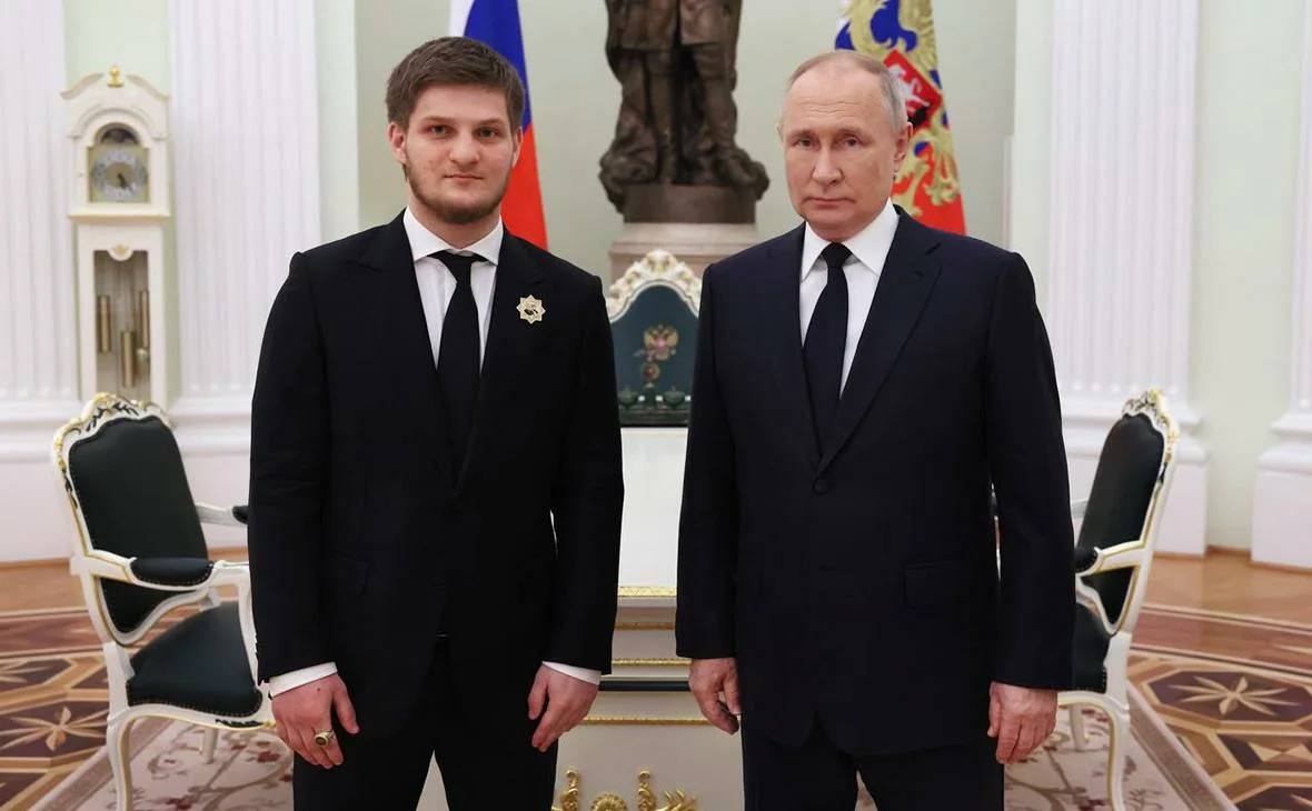 Владимир Путин объявил благодарность Ахмату Кадырову за заслуги в спорте