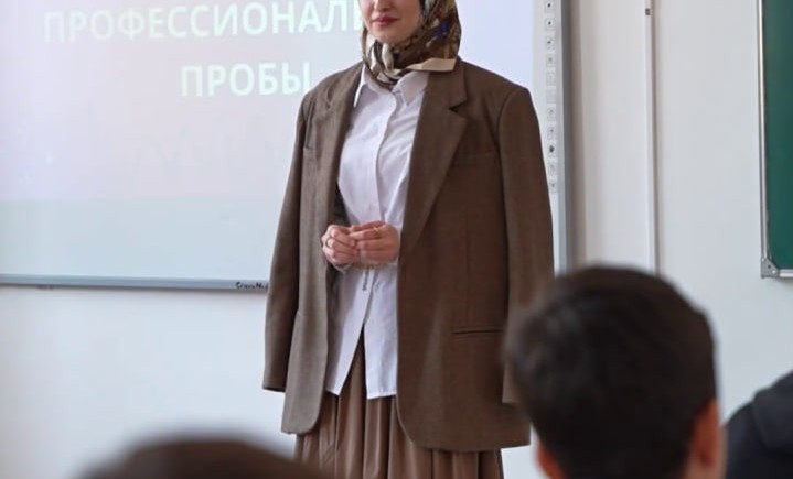 Студенты ЧГПУ провели встречу со школьниками Серноводского района