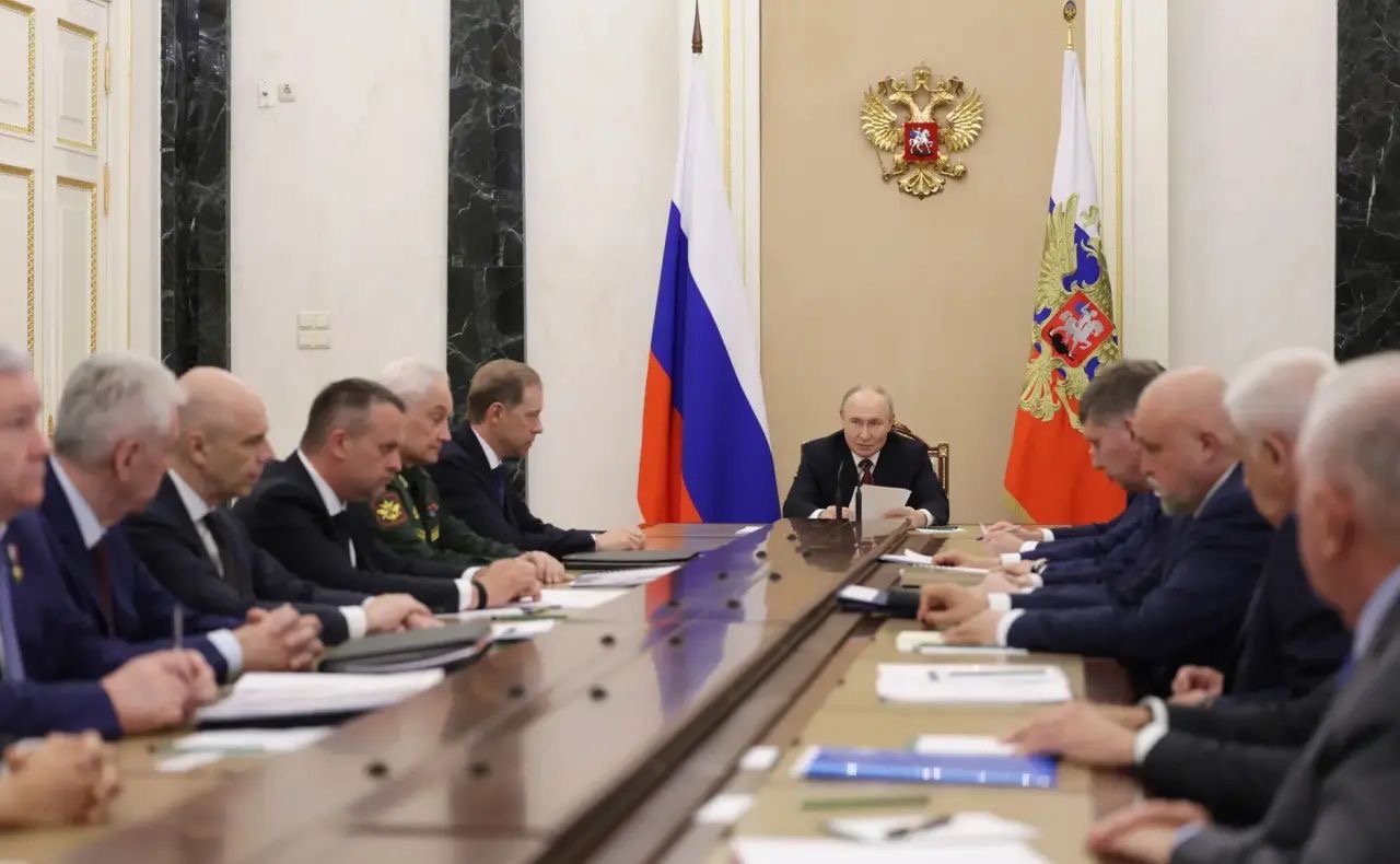 Владимир Путин: В июле производство топлива должно превысить июньские показатели