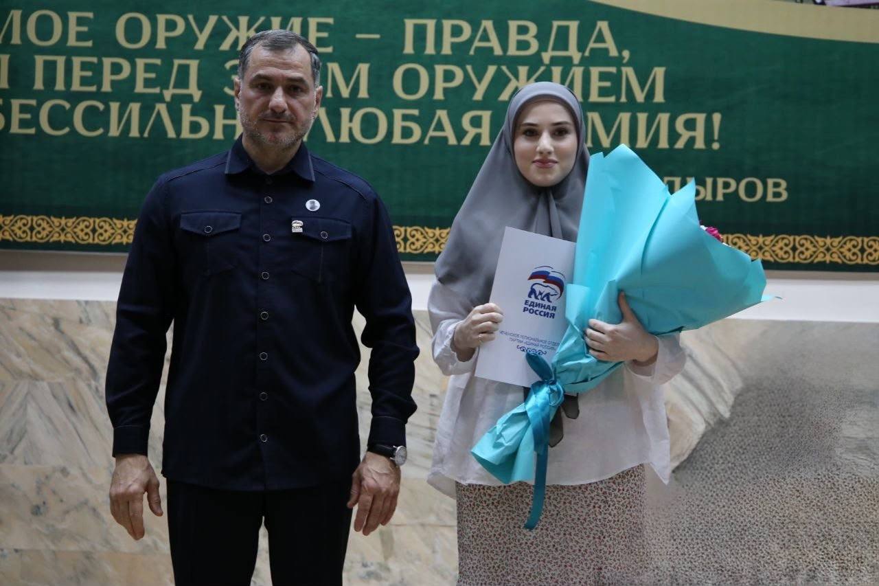 Сотрудница ТРК «Путь» отмечена благодарственным письмом за освещение предварительного голосования «Единой России»