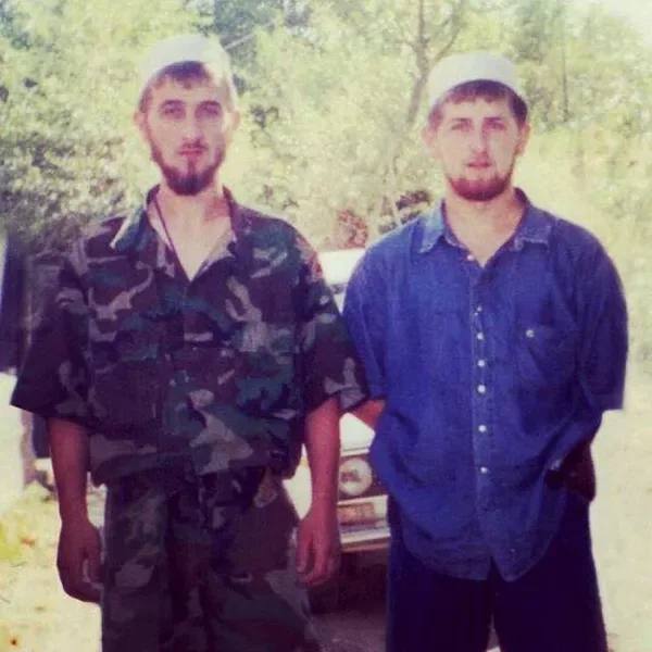 Глава ЧР о своем брате Зелимхане: он обладал редким качеством быть надёжным во всём