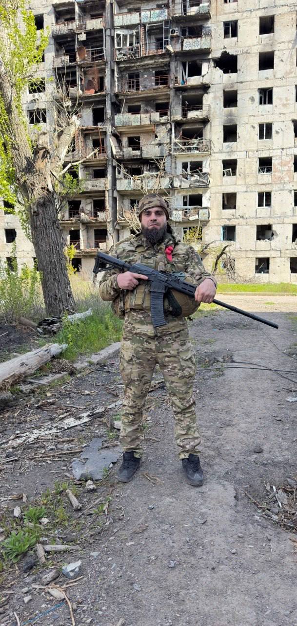 Саламбек Тамхаев награждён медалью «За отвагу»