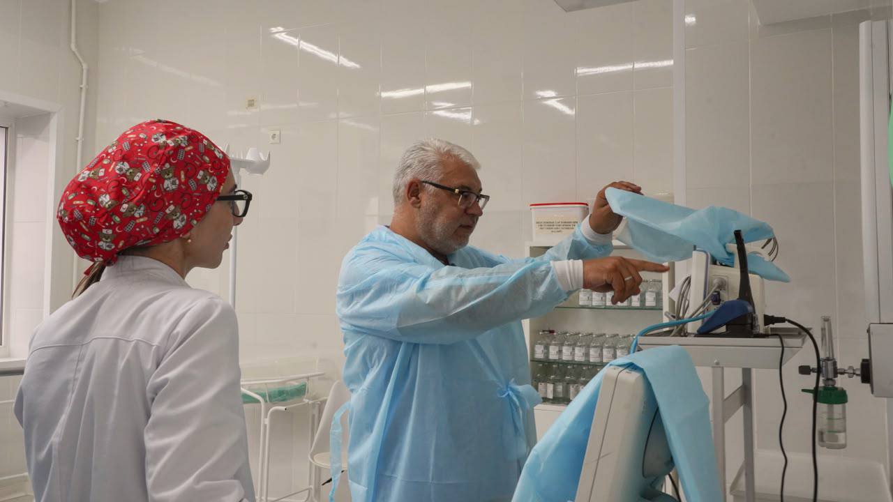 Федеральные эксперты высоко оценили работу ведущих учреждений родовспоможения ЧР