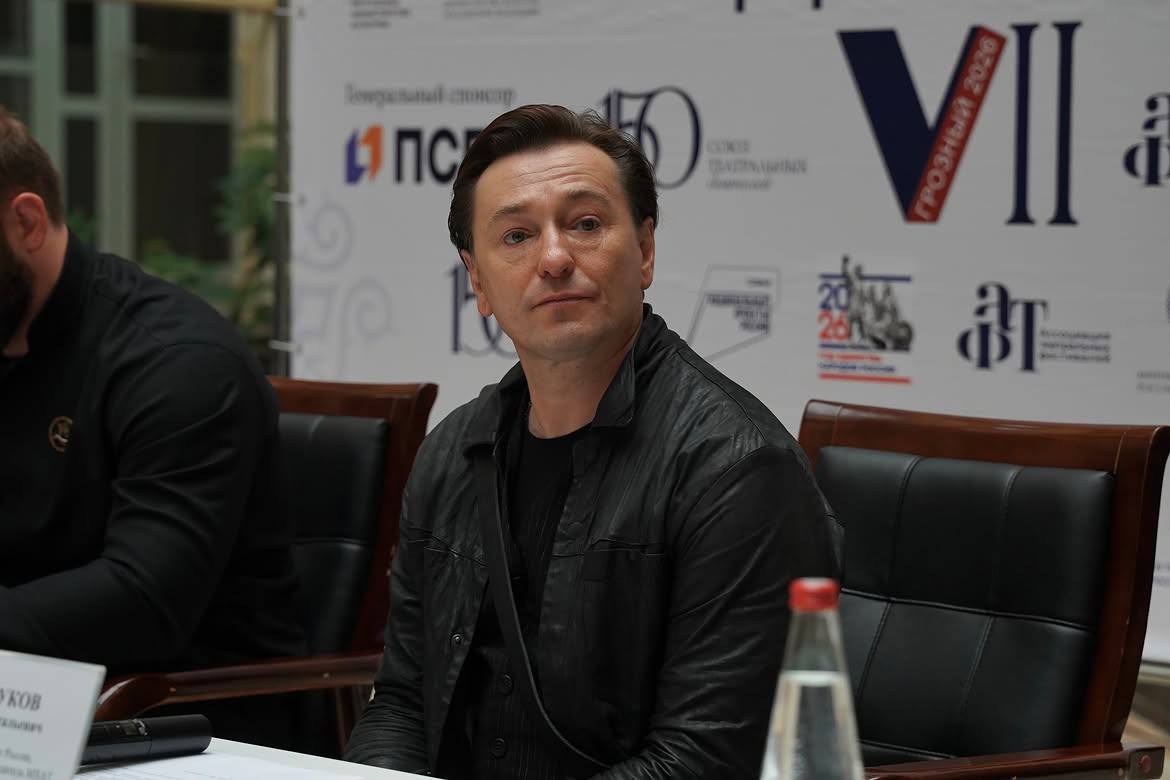 Сергей Безруков назвал Грозный «визуальным праздником»