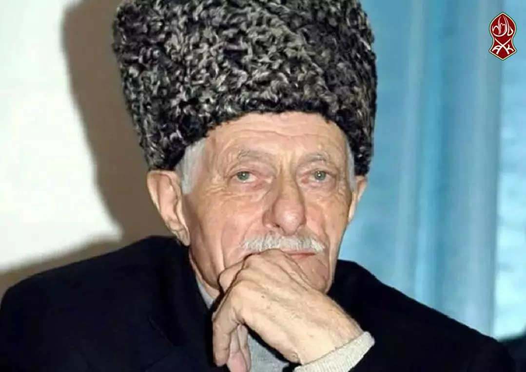 Абузар Айдамиров